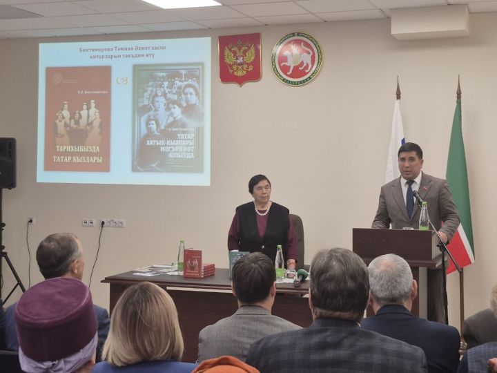 Тарихыбызда эз калдырган татар кызларын өйрәнүче галимәгә - 85 яшь