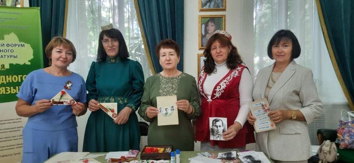 Ульяновскида татар теле һәм әдәбияты укытучыларын август киңәшмәсе узган