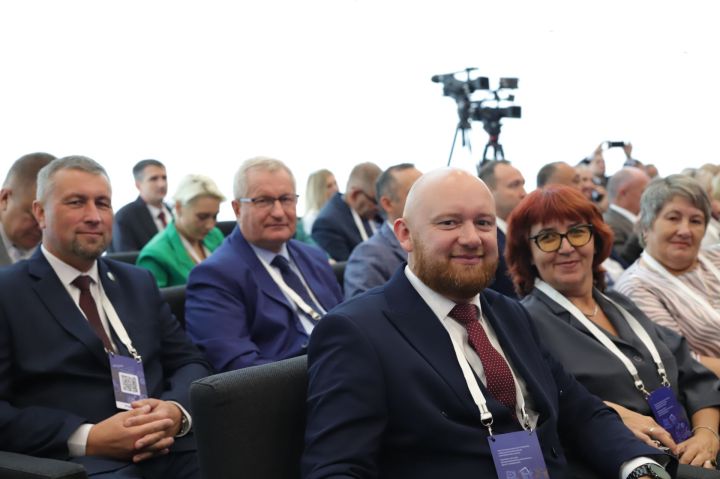 Быелгы август киңәшмәсеннән фоторепортаж