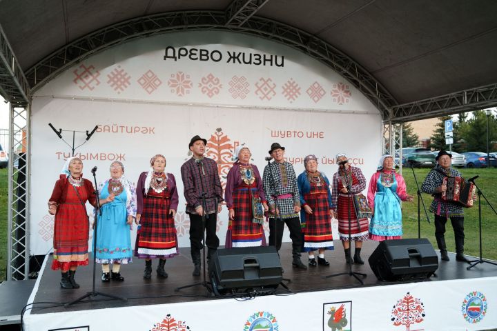 «Байтирәк» проекты төп йортка бәйле традиицияләр белән таныштырды