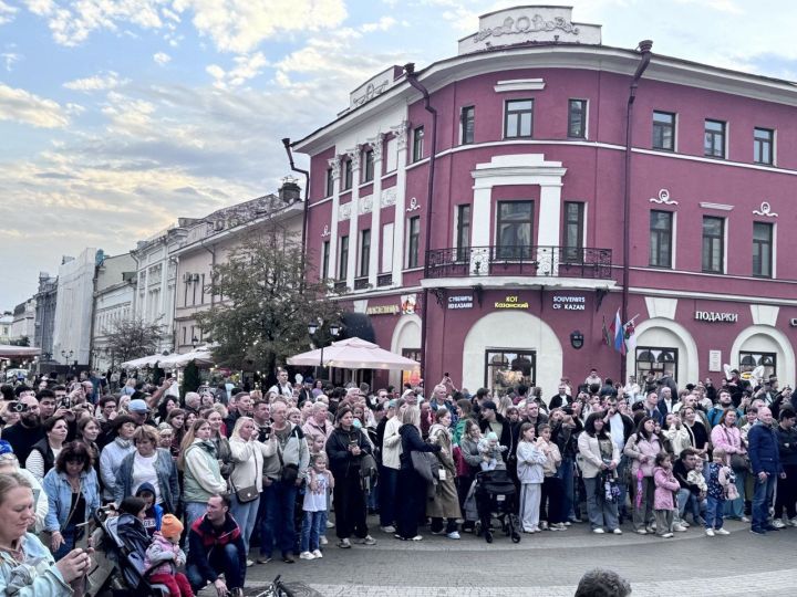 ТР Дәүләт җыр һәм бию ансамбле оркестры Бауман урамында бушлай концертлар бирәчәк