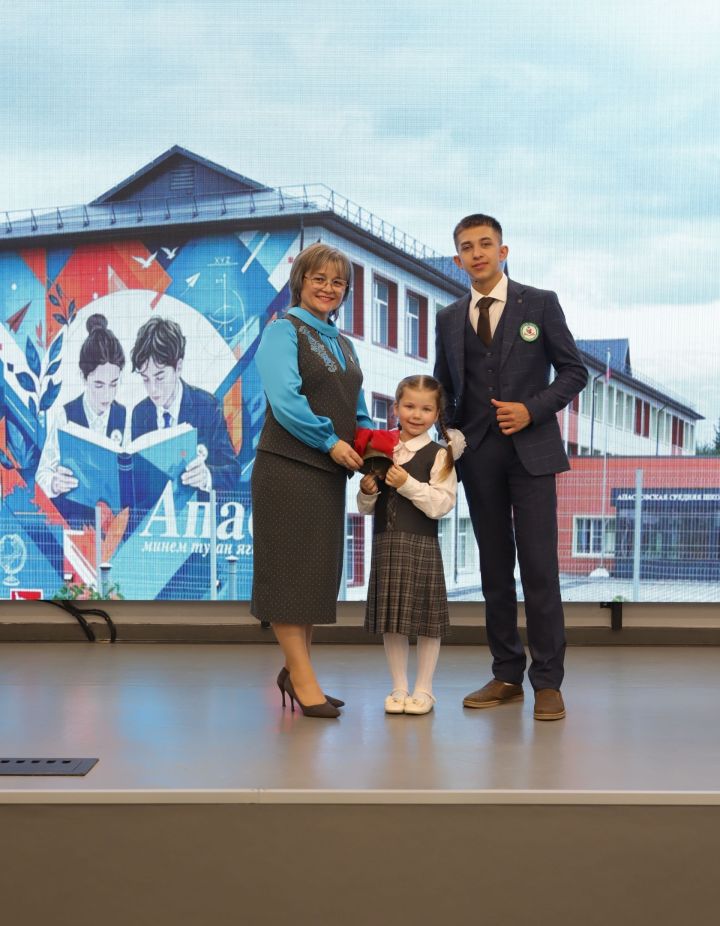 Апас мәктәбеннән фоторепортаж
