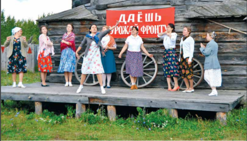 Авылы белән актерлар
