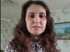 «Җиңү таңы» флешмобы: Гөлф­ия Хөсәенова