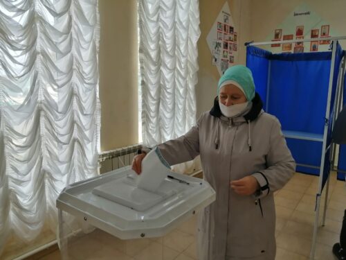 Мәктәп директоры: «Тавыш бирдек»