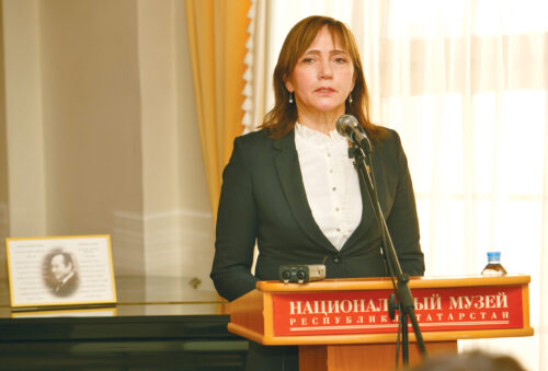 «Бүгенге вакыйга иртәгә тарихка әйләнә»