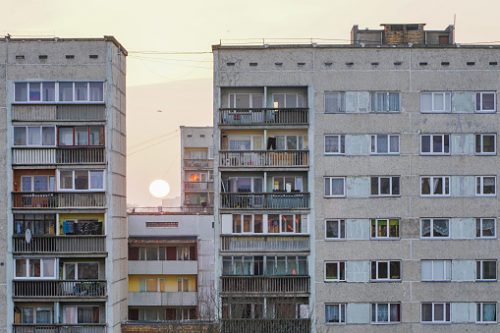 Балконны пыяла белән тышлаган өчен штраф салулары мөмкин