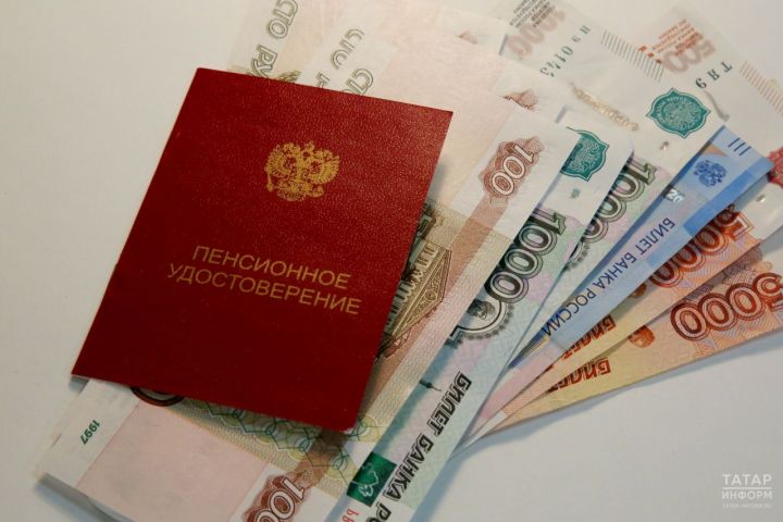 Считается ли декретный отпуск как трудовой стаж?