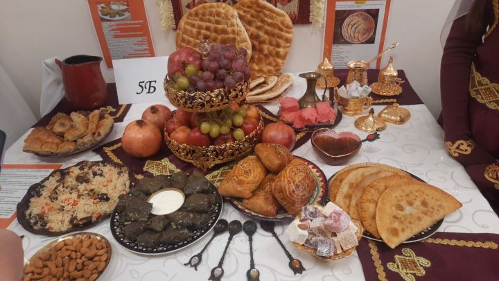 12 нче гимназиядә «Халыклар дуслыгы» фестивале