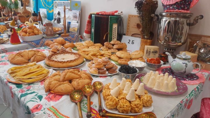 12 нче гимназиядә «Халыклар дуслыгы» фестивале