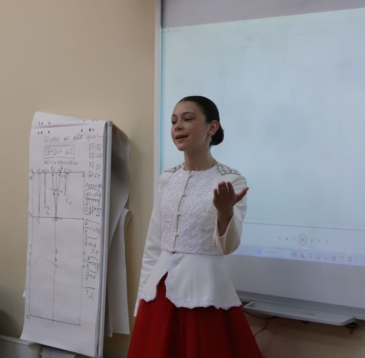 «Кузгатмакчы булсаң халык күңелләрен...» дип атаплган республикакүләм фәнни-иҗади бәйгедән фоторепортаж