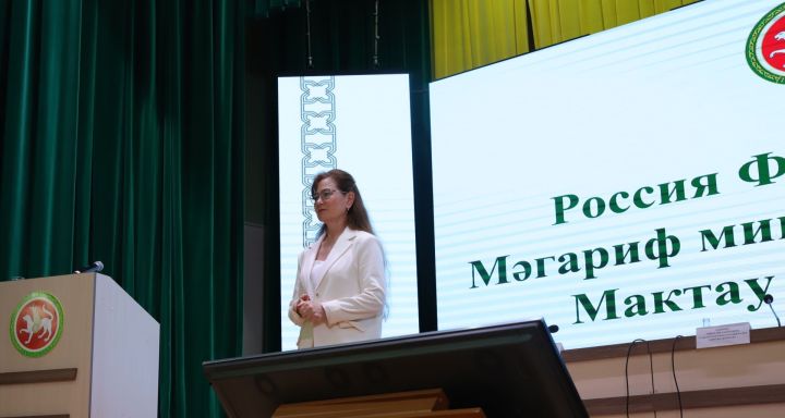 Милли традицияләргә, туган телгә  тугрылык саклап