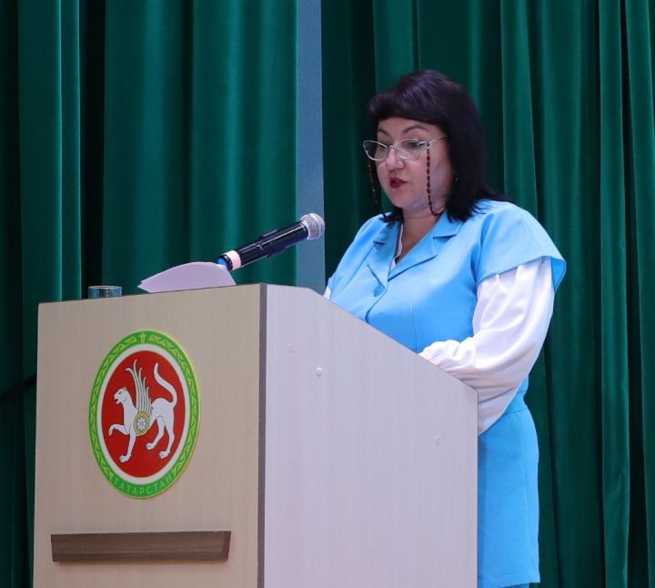 Милли традицияләргә, туган телгә  тугрылык саклап