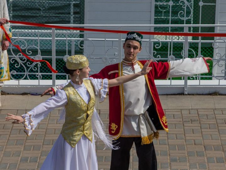 Казанлылар татар биюенең яңа элементларын өйрәнәчәк