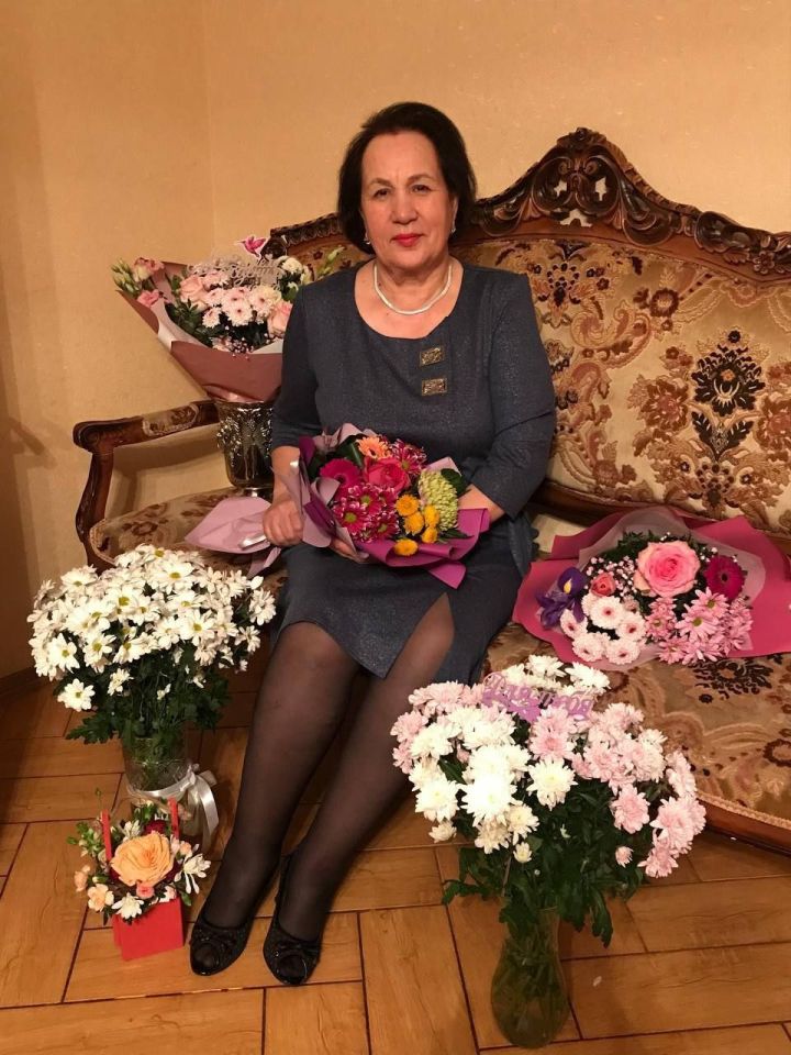 Шагыйрь исеме үлемсез