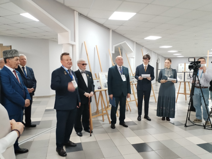 Ренат Харисның 85 еллык юбилее конференция кысаларында узды